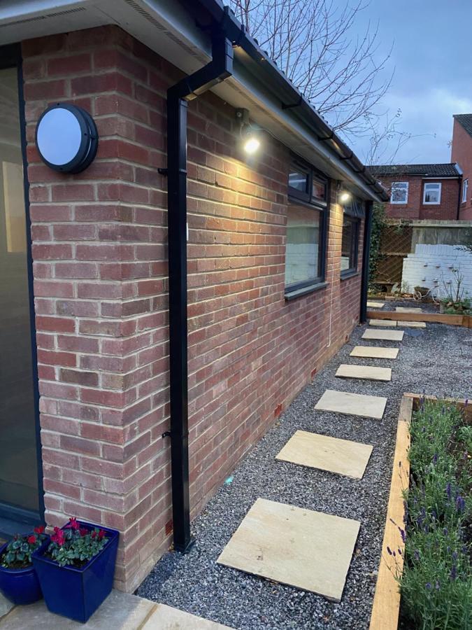 The Annexe Apartment Bracknell Exterior foto